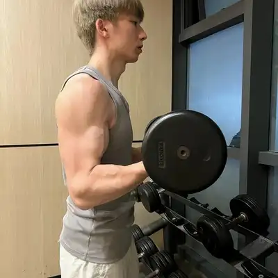 赖娟